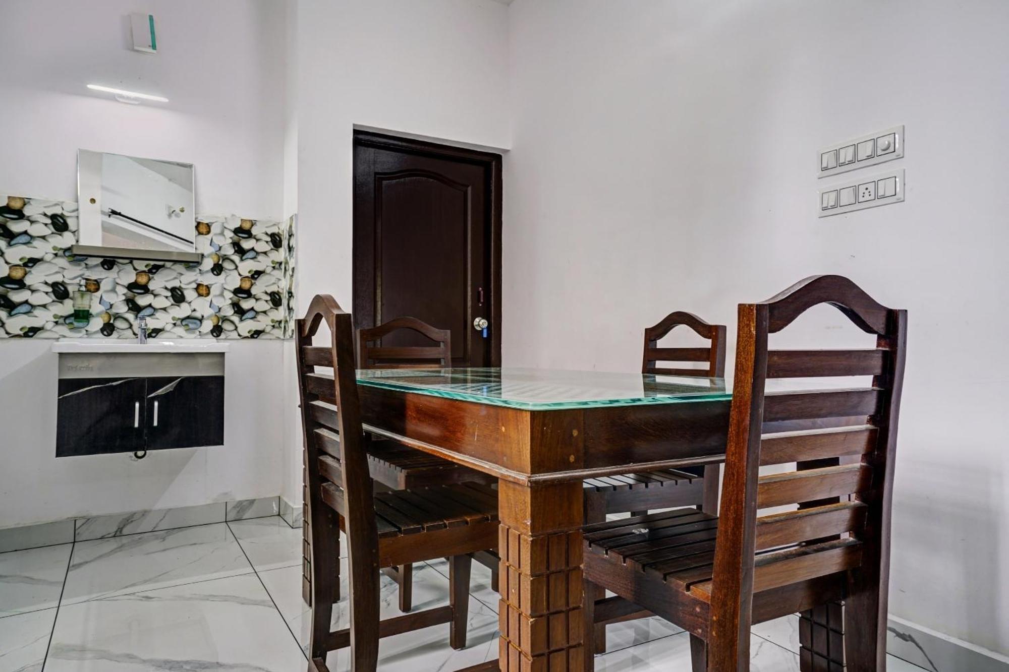 Spot On Shalom Palace Residency Neriyamangalam Екстериор снимка